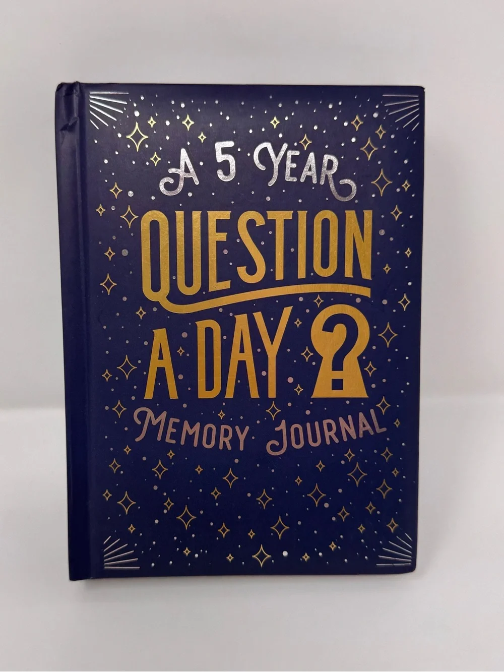 Question A Day ? - A 5 Year‎ Memory Journal by Piccadilly Padded Hardcover Book